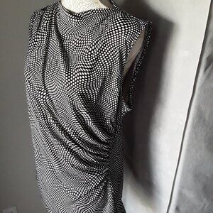 New Alfani black and white rutched waistline sleeveless tunic size XXL